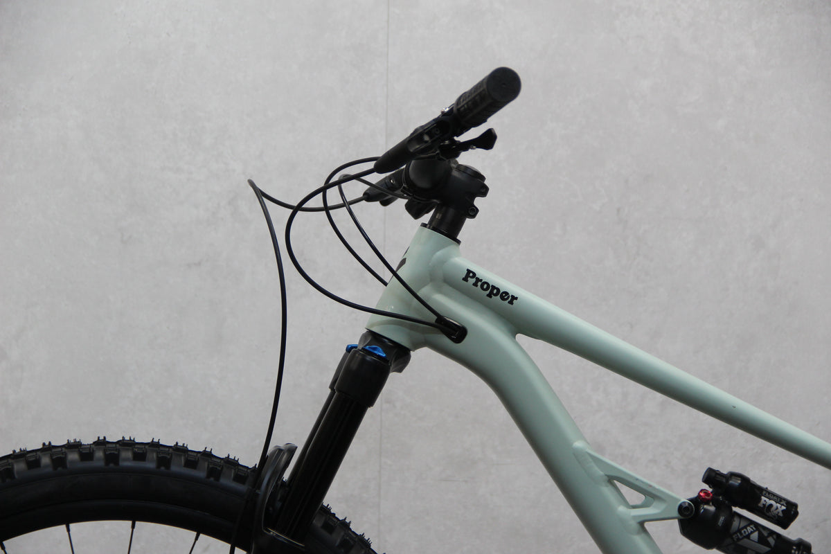 2022 Specialized Status 160
