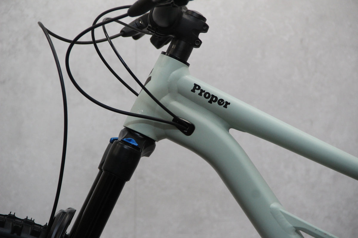 2022 Specialized Status 160