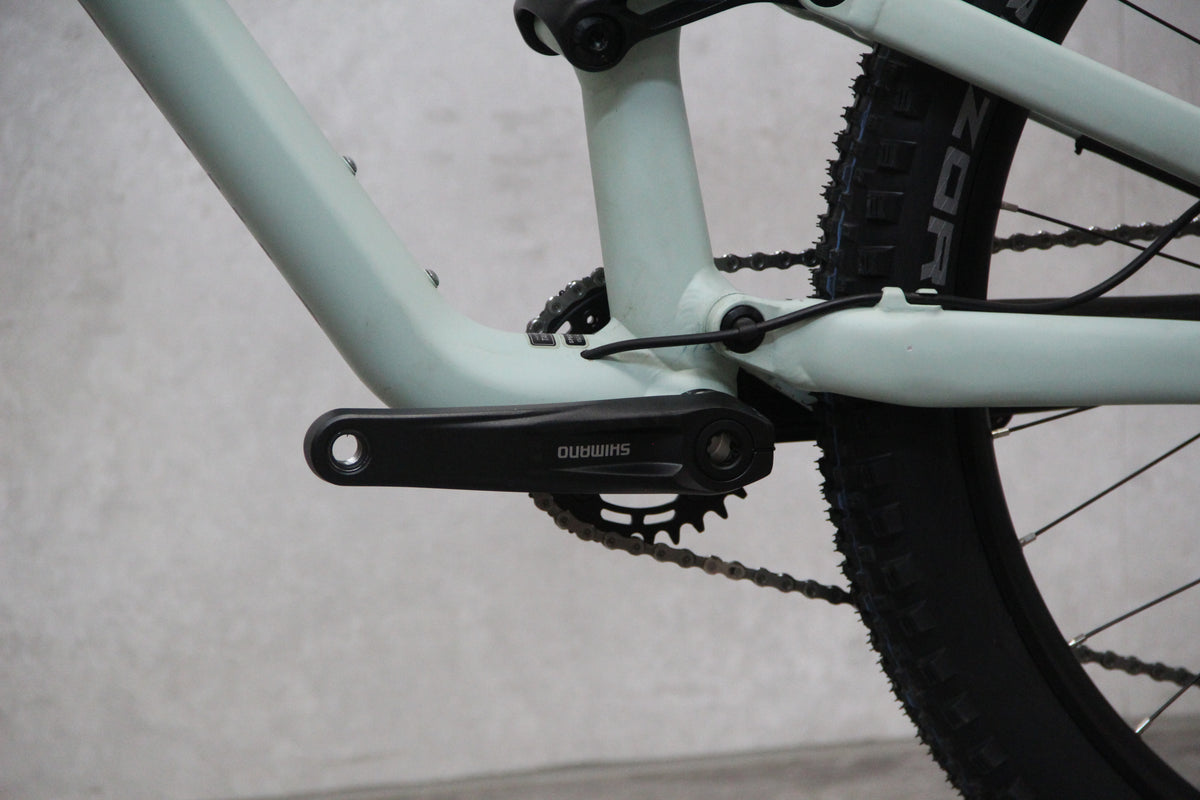 2022 Specialized Status 160