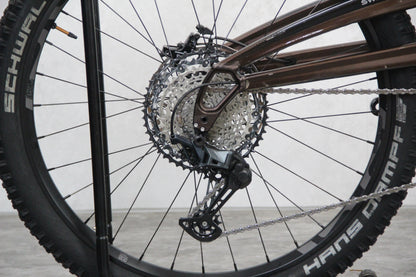 2022 Orange Switch 6