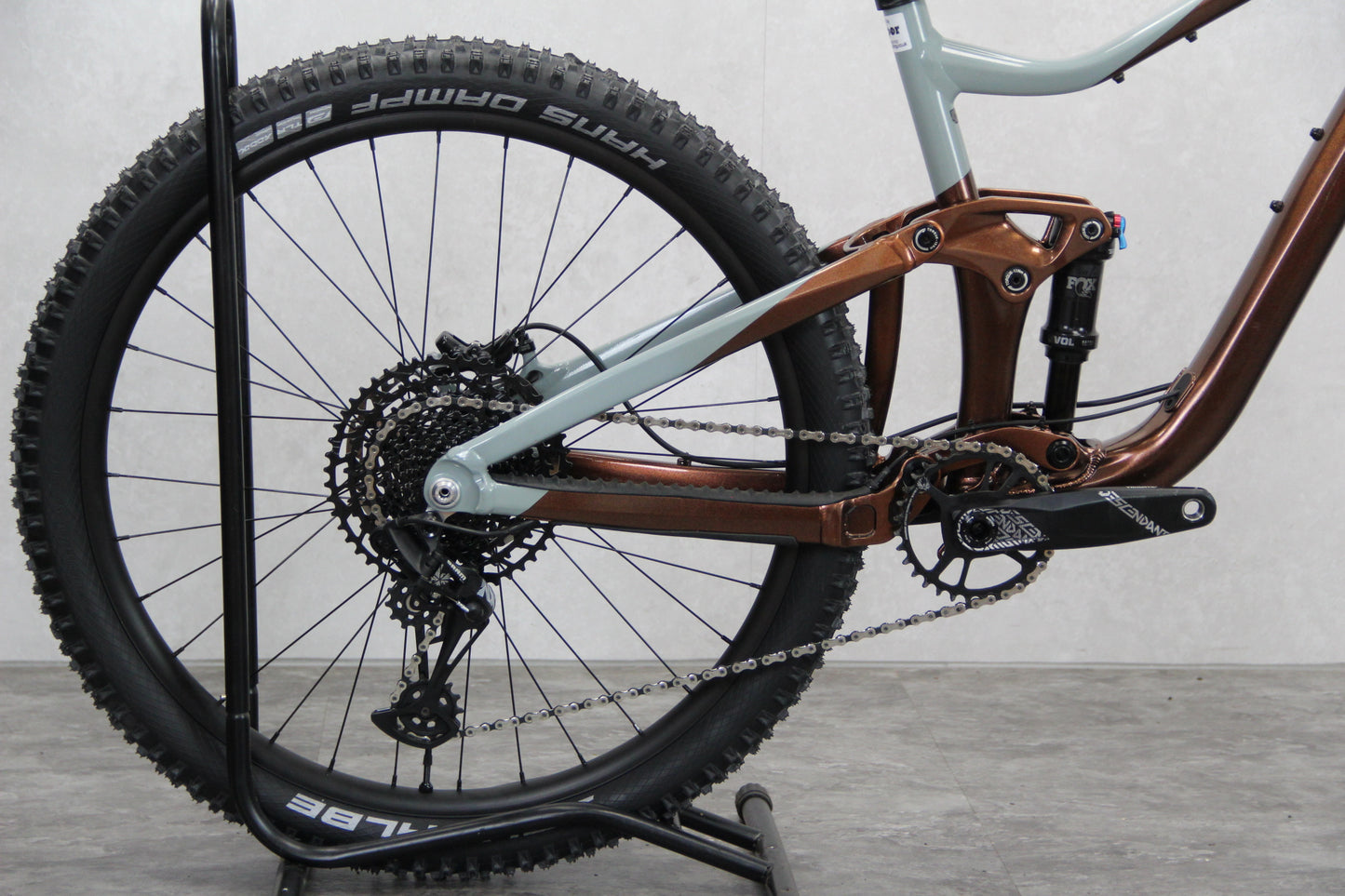 2022 Giant Trance X2