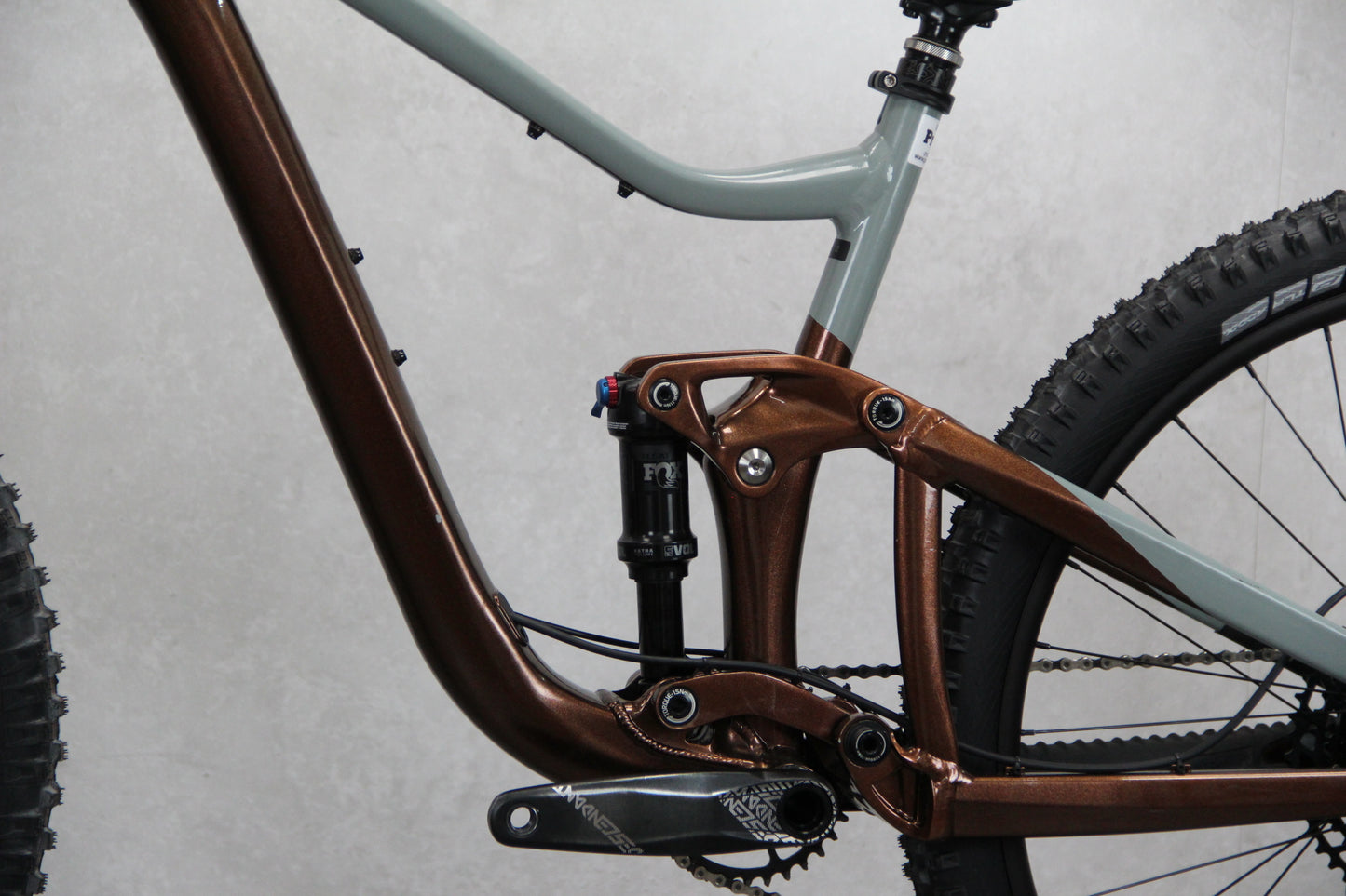 2022 Giant Trance X2