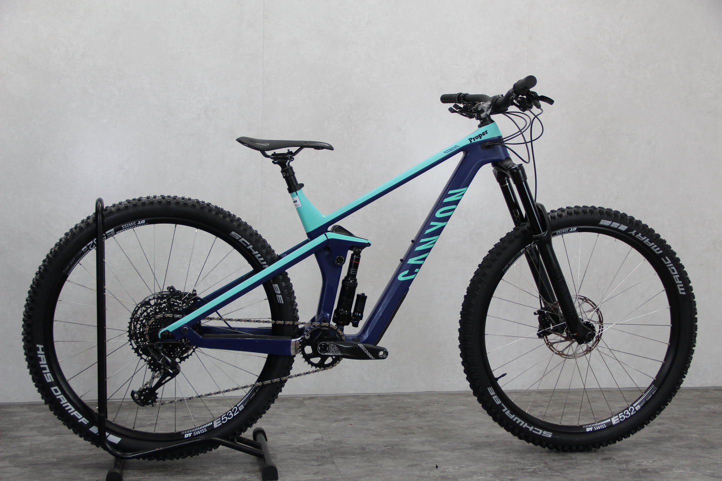 2019 Canyon Strive