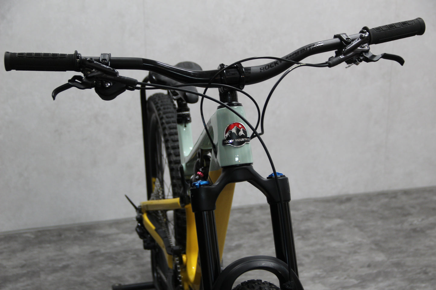 2023 Rocky Mountain Altitude