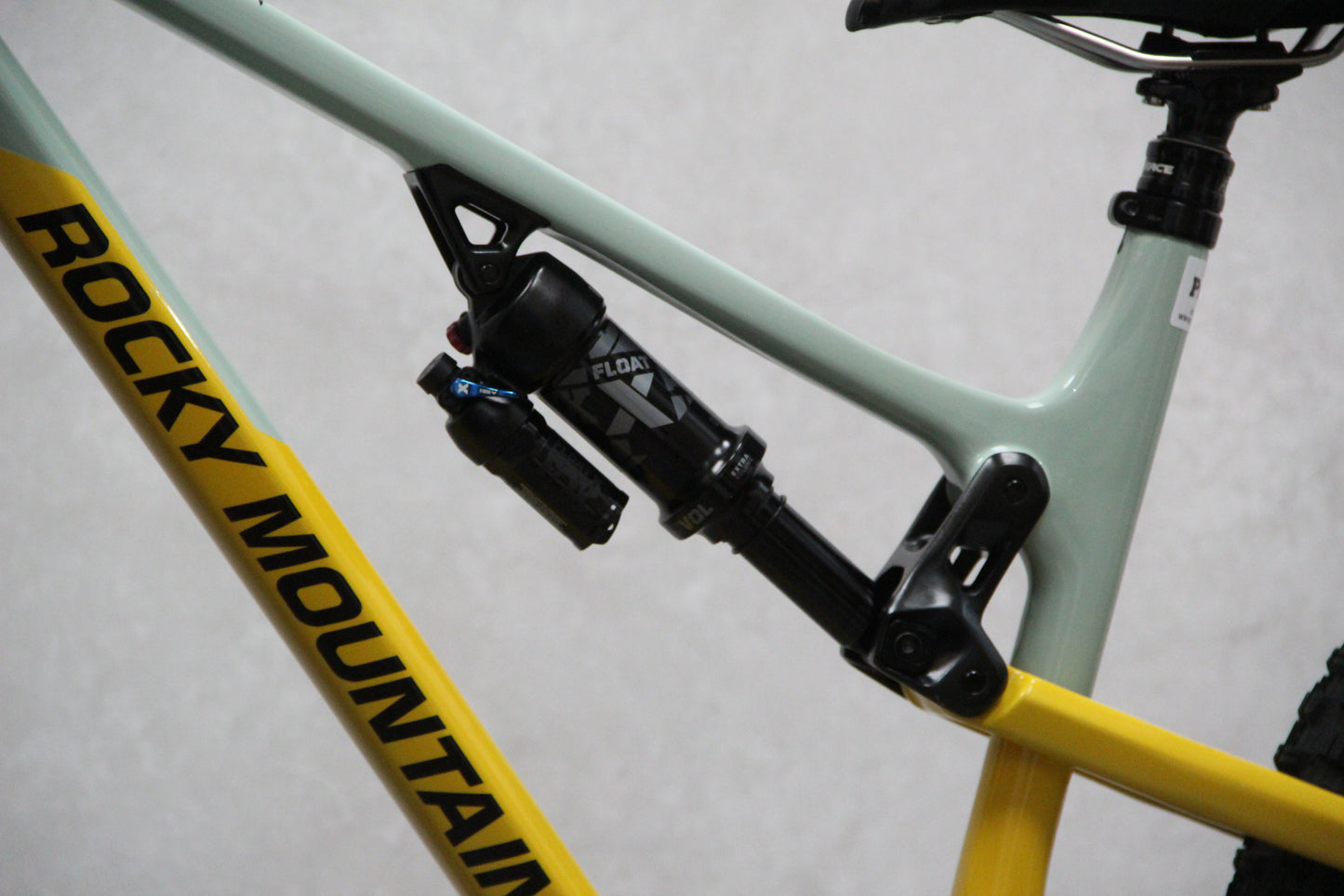 2023 Rocky Mountain Altitude